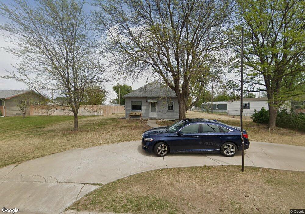 206 S Van Buren St, Hugoton, KS 67951 - photo 1