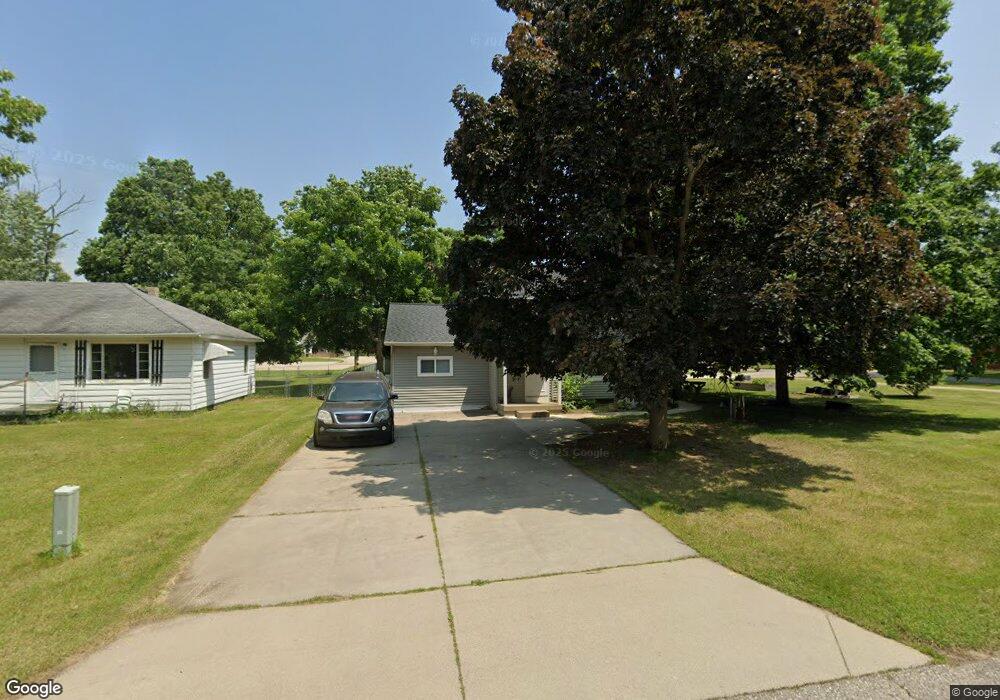 420 Forrest St, Wayland, MI 49348 - photo 1