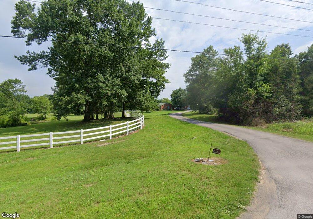 1997 S Cannon Blvd, Shelbyville, TN 37160 - photo 1
