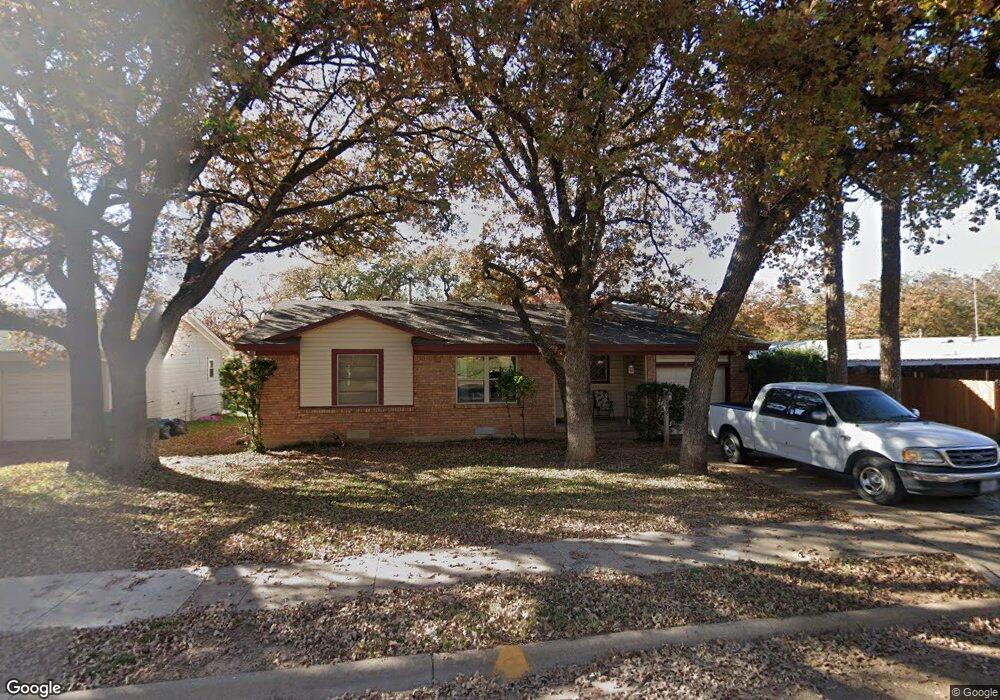 2002 Jacqueline Dr, Denton, TX 76205 - photo 1