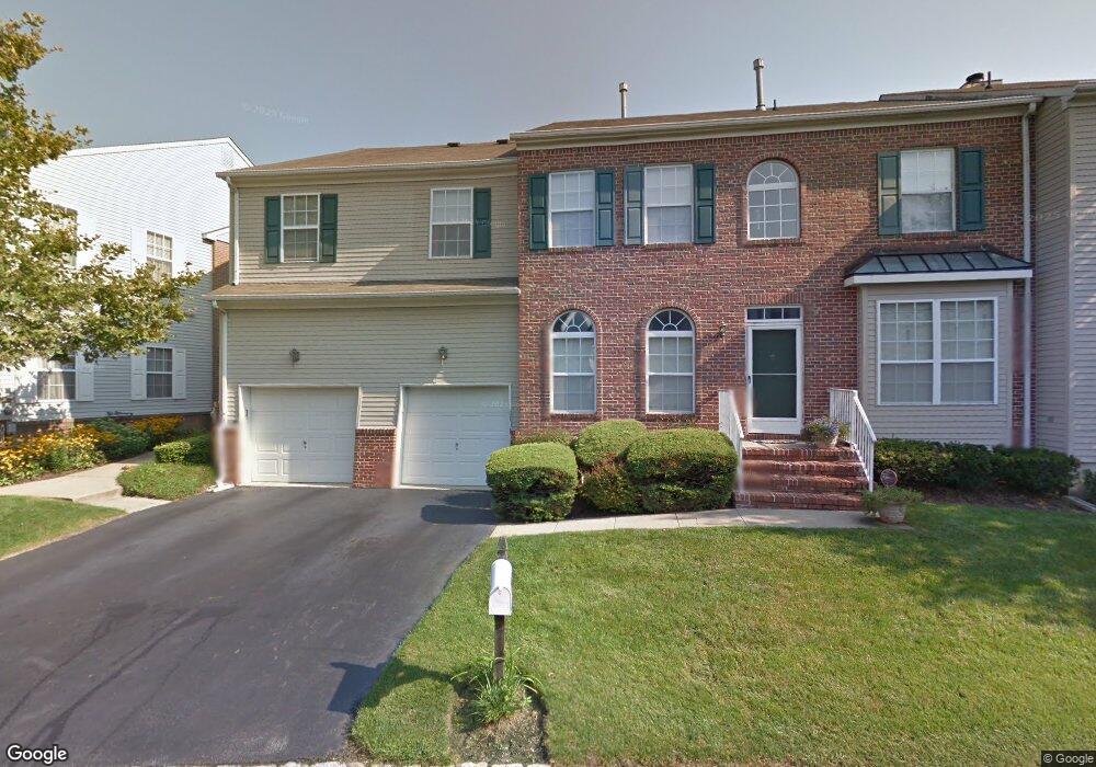 18 Primrose Ct, Holmdel, NJ 07733 - photo 1