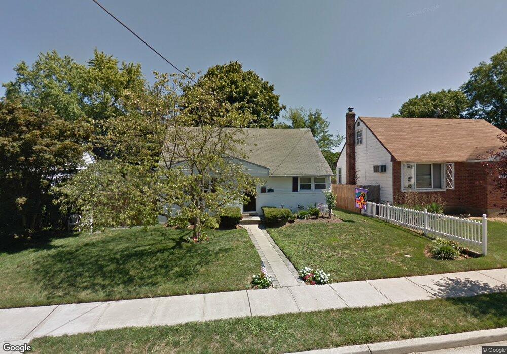 84 S Herman Ave, Bethpage, NY 11714 - photo 1