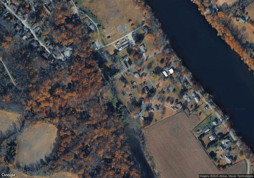 70 Shawnee Dr, Mount Bethel, PA 18343 - photo 1