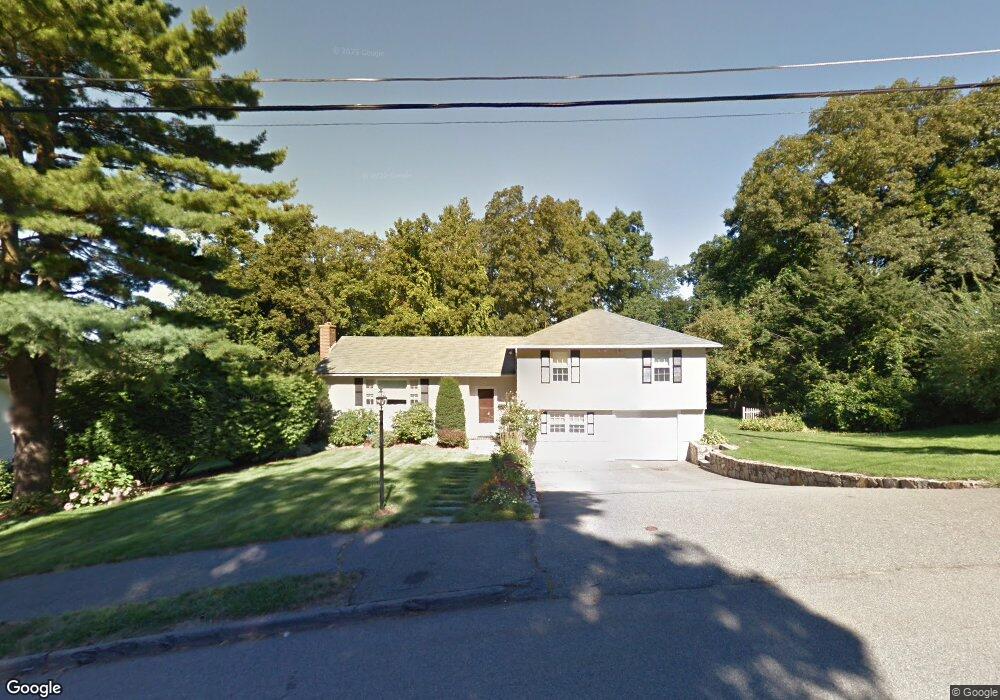 27 Maugus Hill Rd, Wellesley Hills, MA 02481 - photo 1