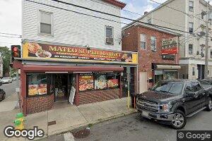 89 Newbury St Unit 2, Lawrence, MA 01840