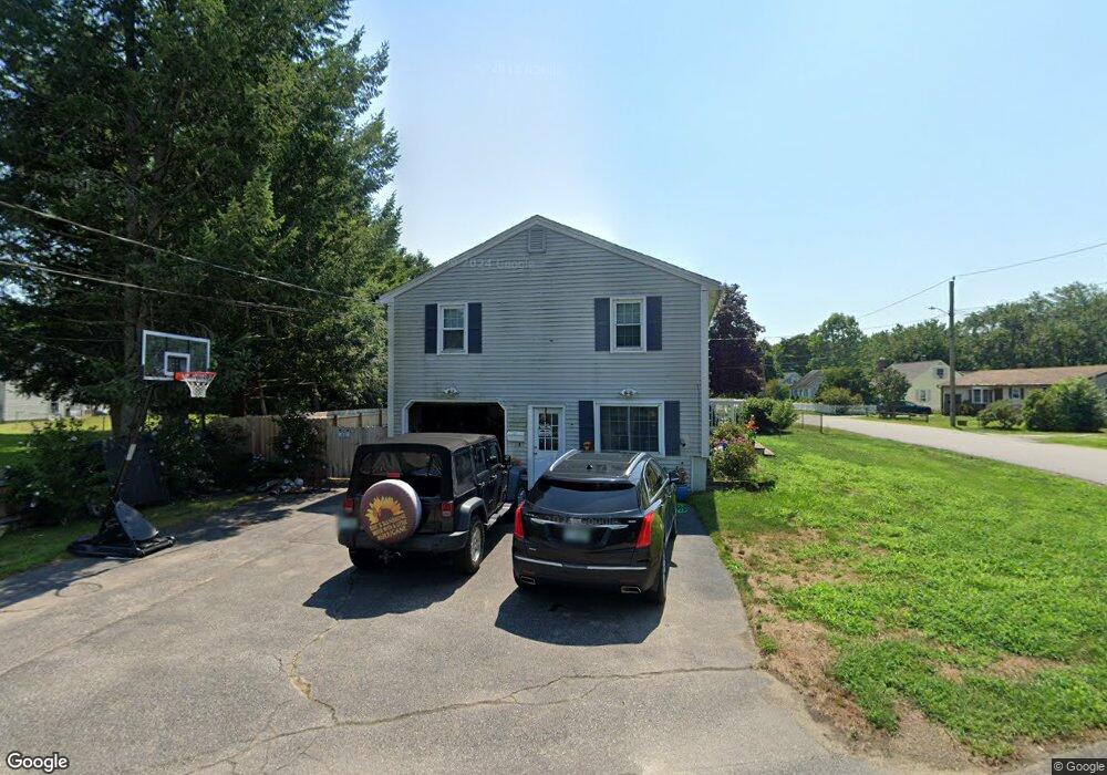 17 Maplecrest St, Newmarket, NH 03857 - photo 1