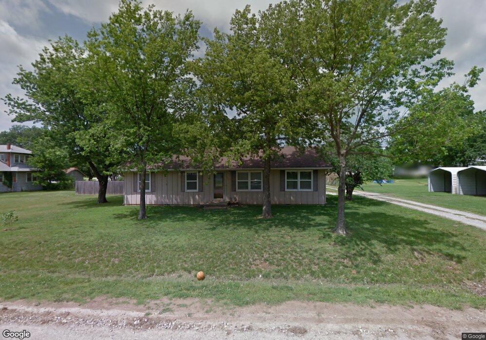 505 Montgomery, Longton, KS 67352 - photo 1