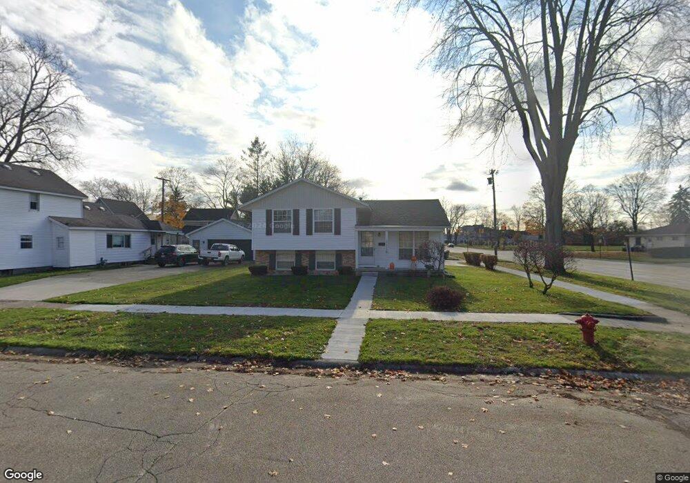 1318 Myrtle St, Port Huron, MI 48060 - photo 1