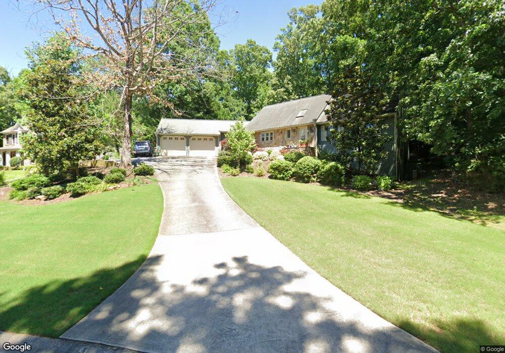 1704 Nordic Trace unit 2B, Marietta, GA 30068 - photo 1
