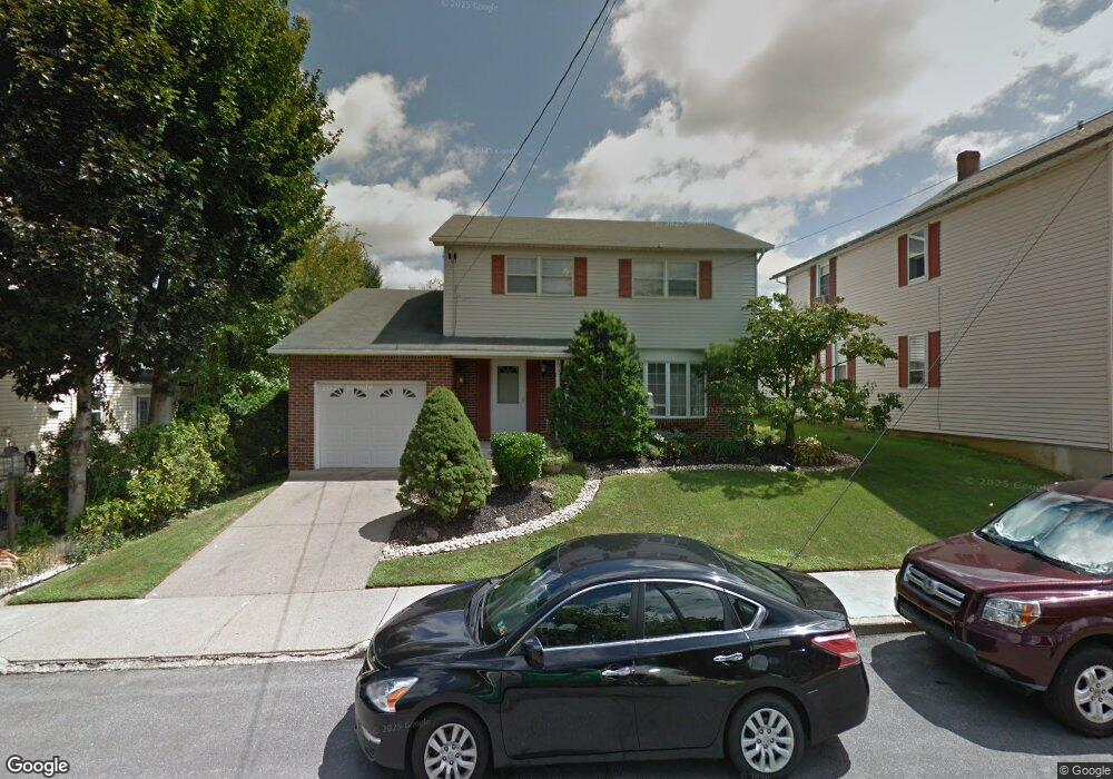 153 Washington St, Bath, PA 18014 - photo 1