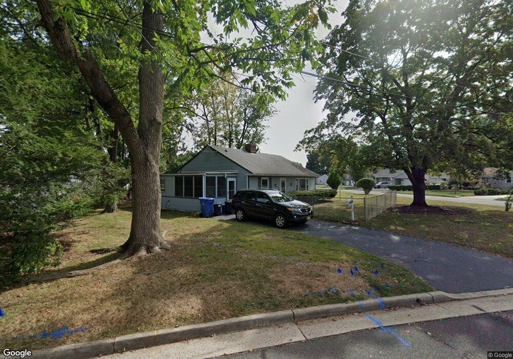 2 Louis Ave, Middlesex, NJ 08846 - photo 1