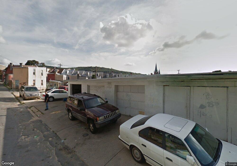 1214 Weimer St, Reading, PA 19602 - photo 1