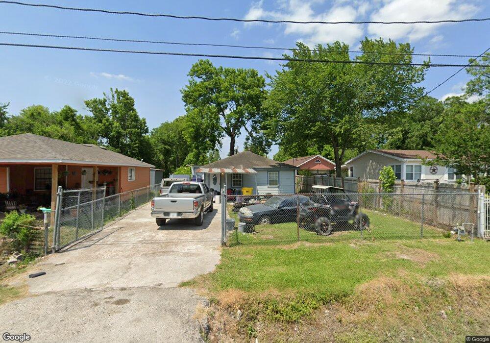 4401 Trenton Rd, Houston, TX 77093 - photo 1