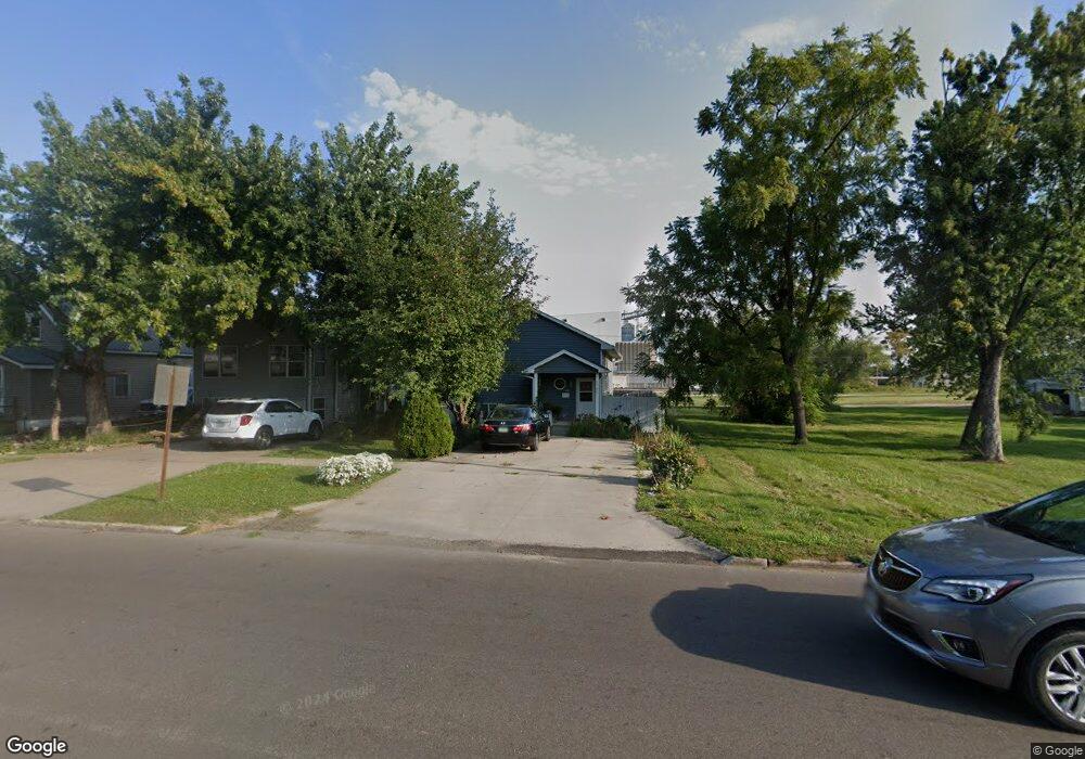 1140 15th Ave SW, Cedar Rapids, IA 52404 - photo 1