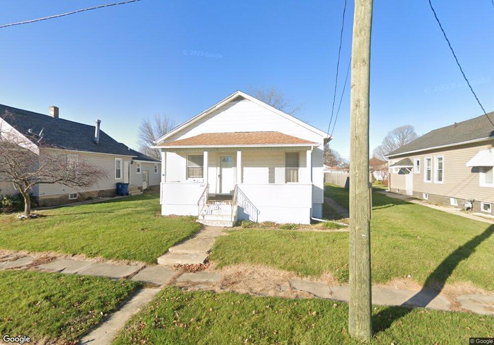 242 E 2nd St, Oglesby, IL 61348 - photo 1