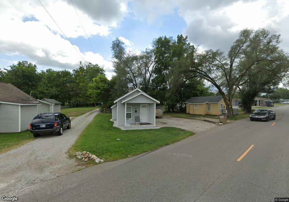 2011 Mckinley Ave, Columbus, IN 47201 - photo 1