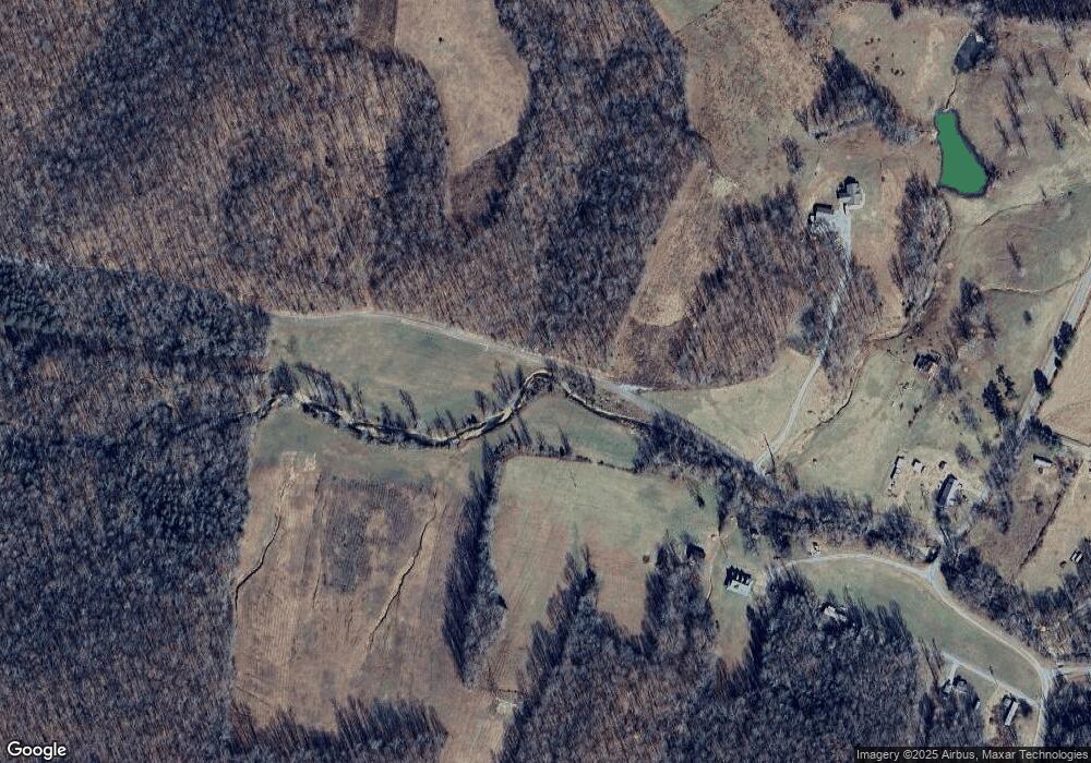 1750 Hurricane Loop, Tennessee Ridge, TN 37178 - photo 1