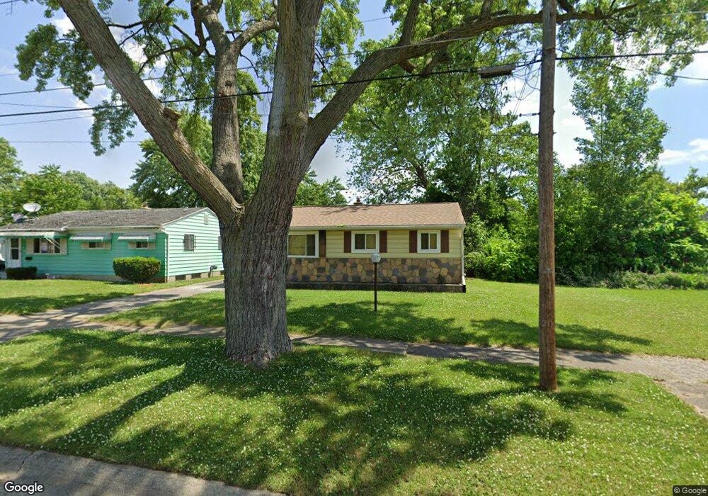 2009 Burr Blvd, Flint, MI 48503 - photo 1