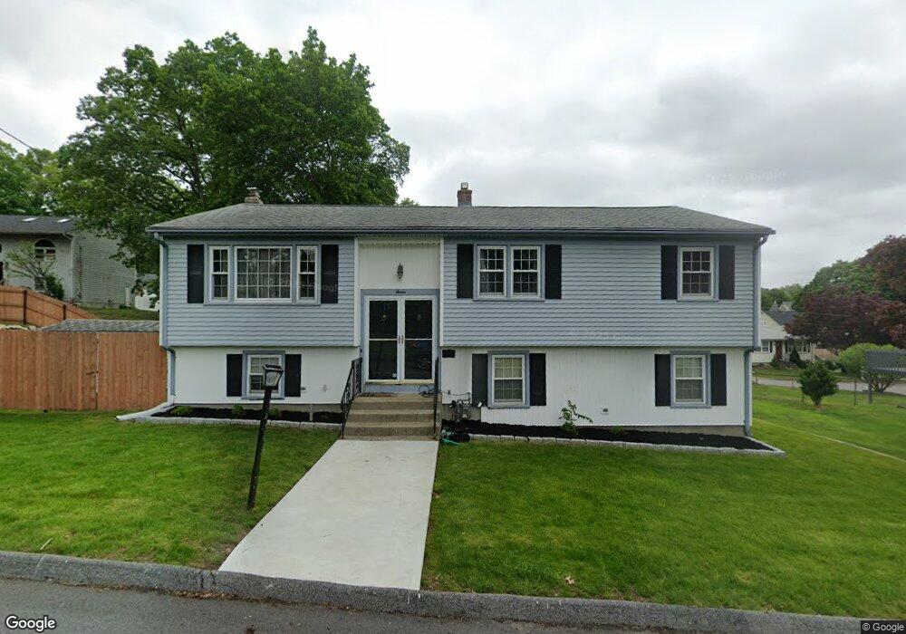 7 Milton St, Johnston, RI 02919 - photo 1