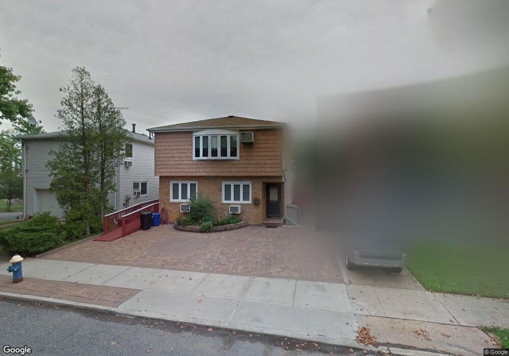 unlisted-address, Staten Island, NY 10306 - photo 1