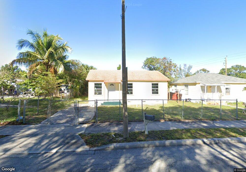 807 36th St, West Palm Beach, FL 33407 - photo 1