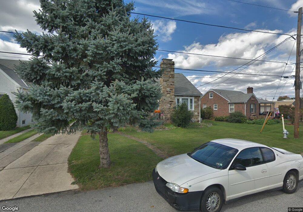 1810 Harmon Rd, Conshohocken, PA 19428 - photo 1