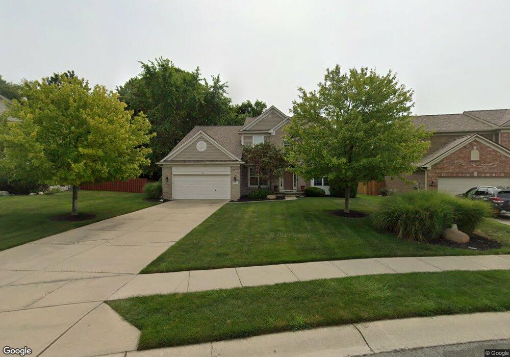 11871 Pine Meadow Cir, Fishers, IN 46037 - photo 1