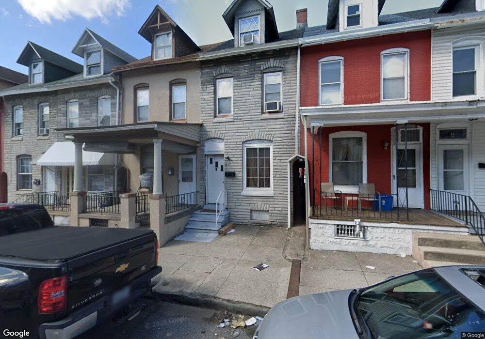 734 Lance Place, Reading, PA 19604 - photo 1