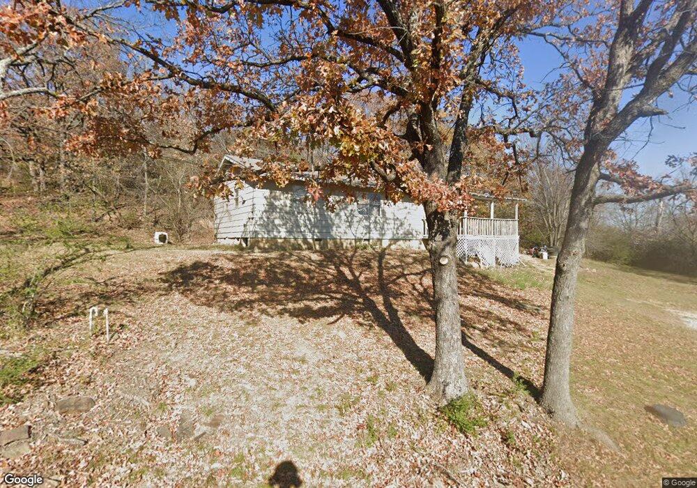 302 E Willow St, Henryetta, OK 74437 - photo 1