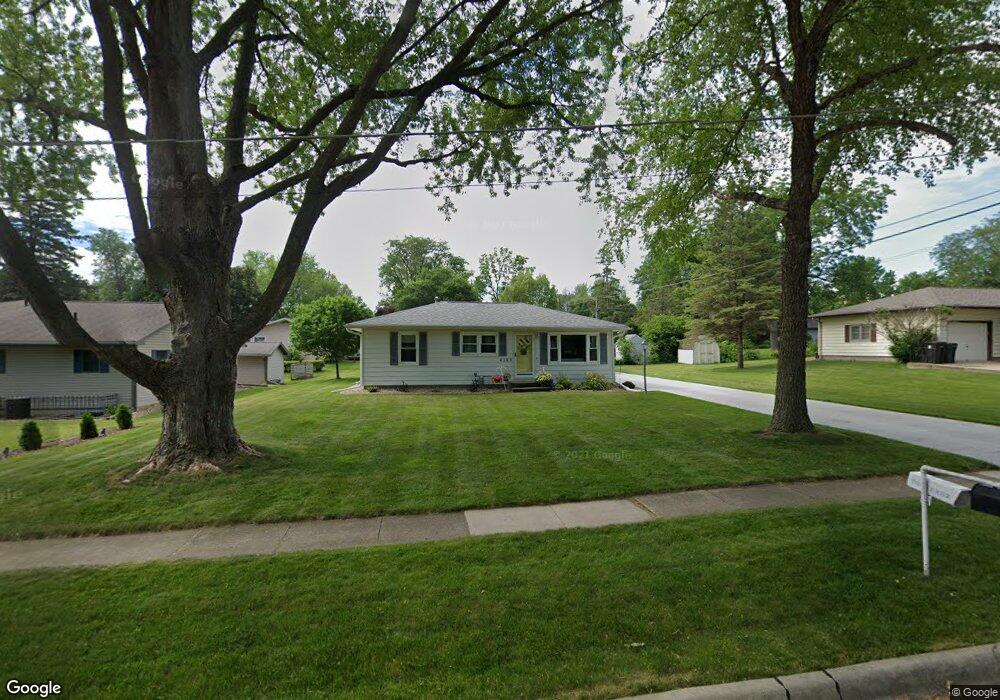 2123 Primrose Dr, Cedar Falls, IA 50613 - photo 1