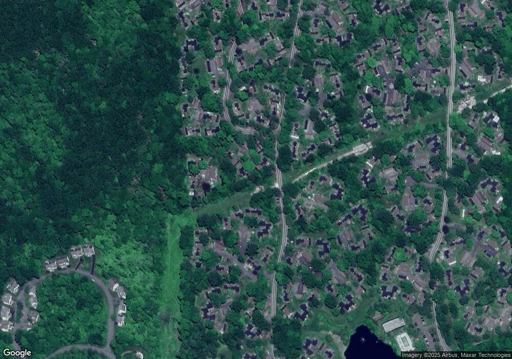 810 Heritage Village, Southbury, CT 06488 - photo 1