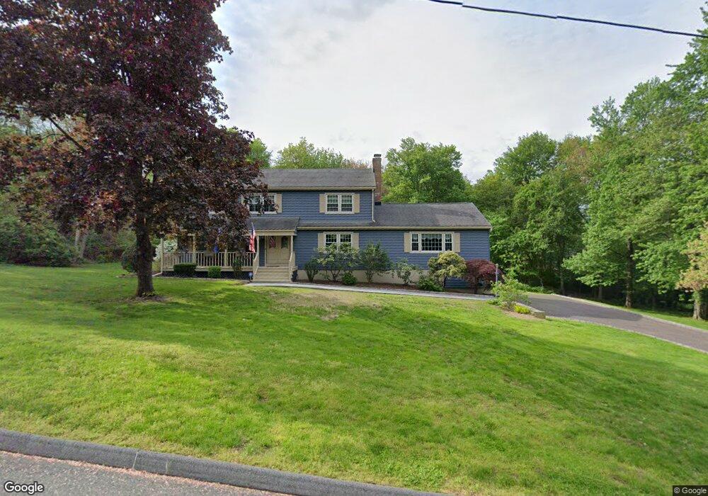 15 Heavenly Ln, Trumbull, CT 06611 - photo 1