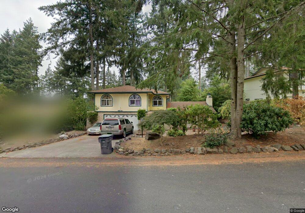 8801 Parkridge Dr W, University Place, WA 98467 - photo 1