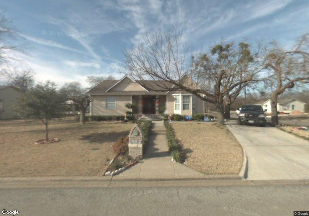1720 N Hoard Ave, Sherman, TX 75090 - photo 1