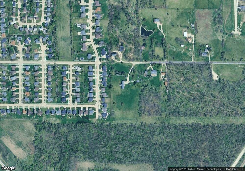 2501 37th Ave SW, Cedar Rapids, IA 52404 - photo 1