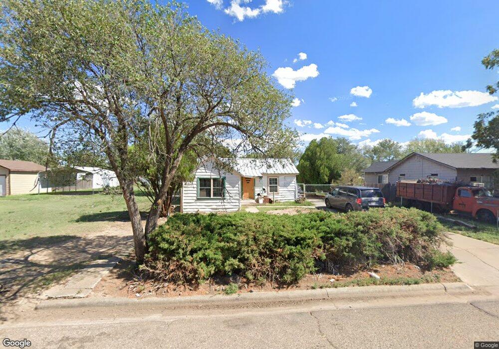 1113 Beard Ave, Dumas, TX 79029 - photo 1