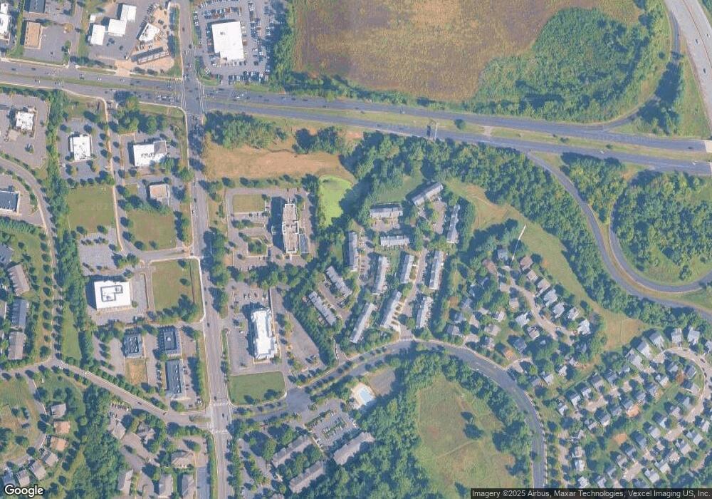 524 Highland Towne Ln, Warrenton, VA 20186 - photo 1