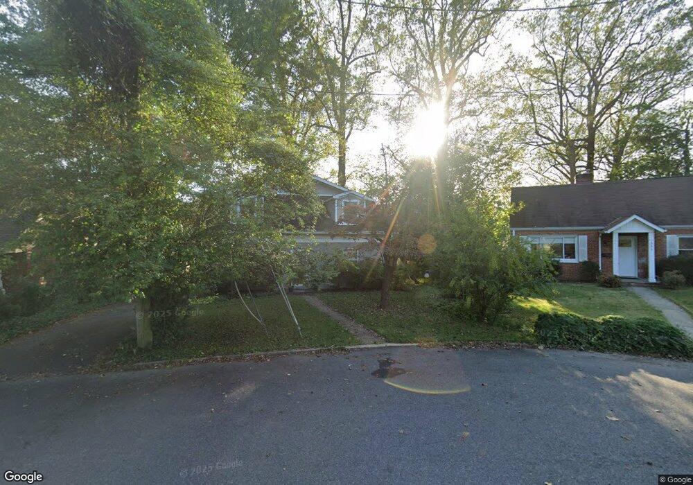 305 Riley St, Falls Church, VA 22046 - photo 1