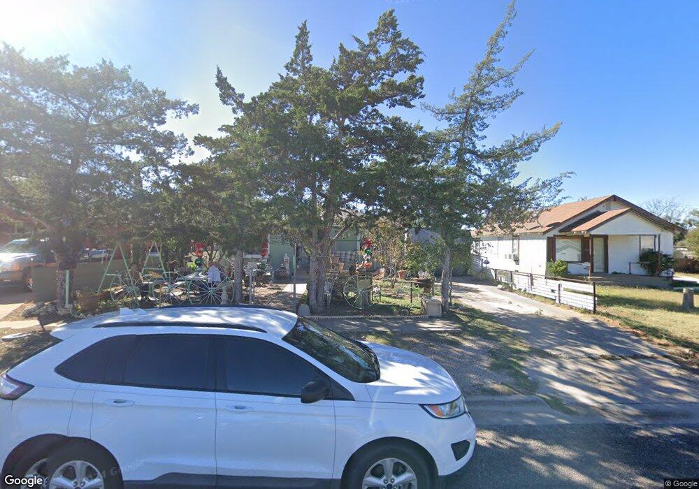 1306 Nolan St, Big Spring, TX 79720 - photo 1