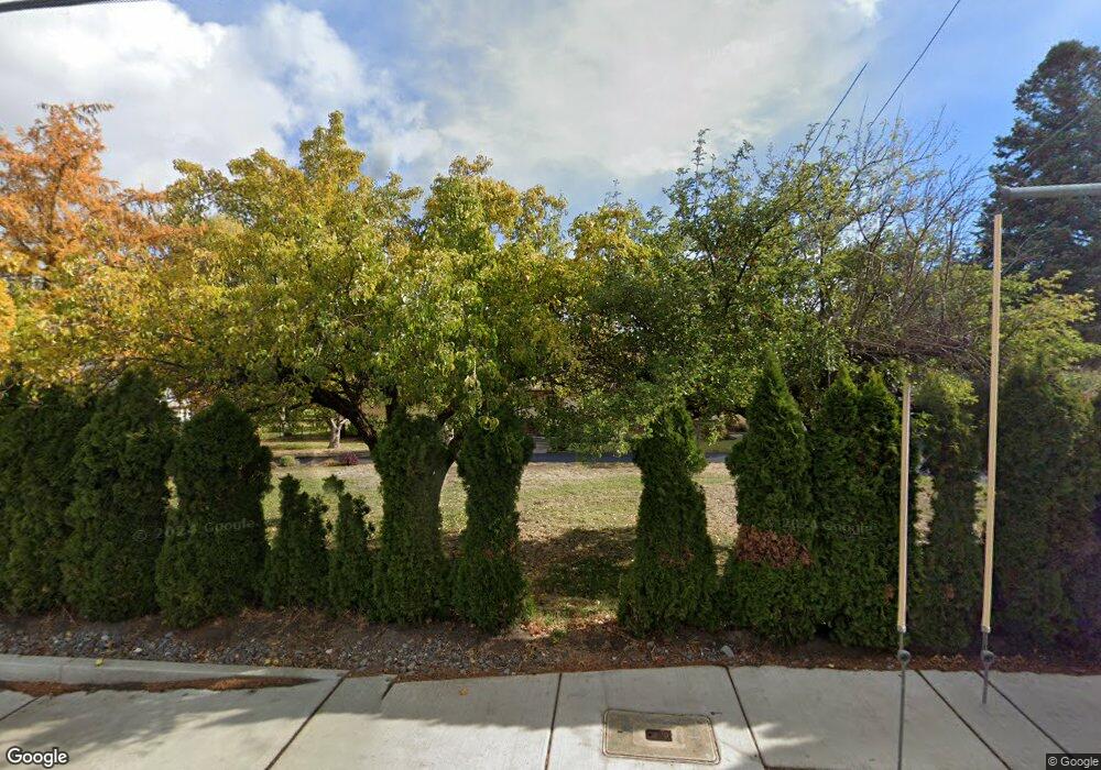 2002 NE 8th St, Bend, OR 97701 - photo 1