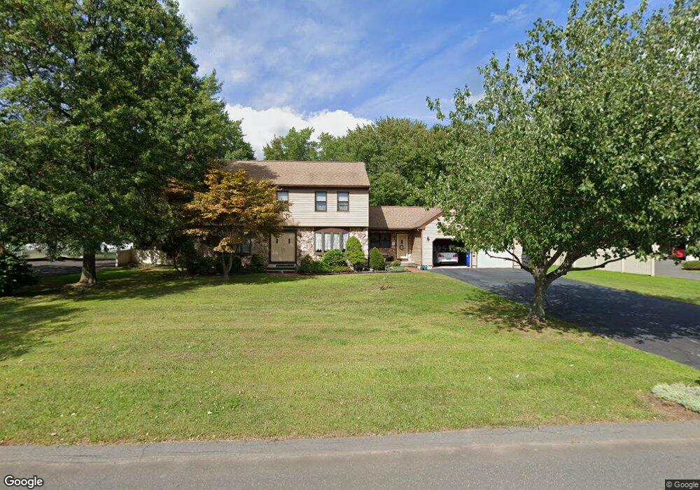 54 Devine Rd, Suffield, CT 06078 - photo 1