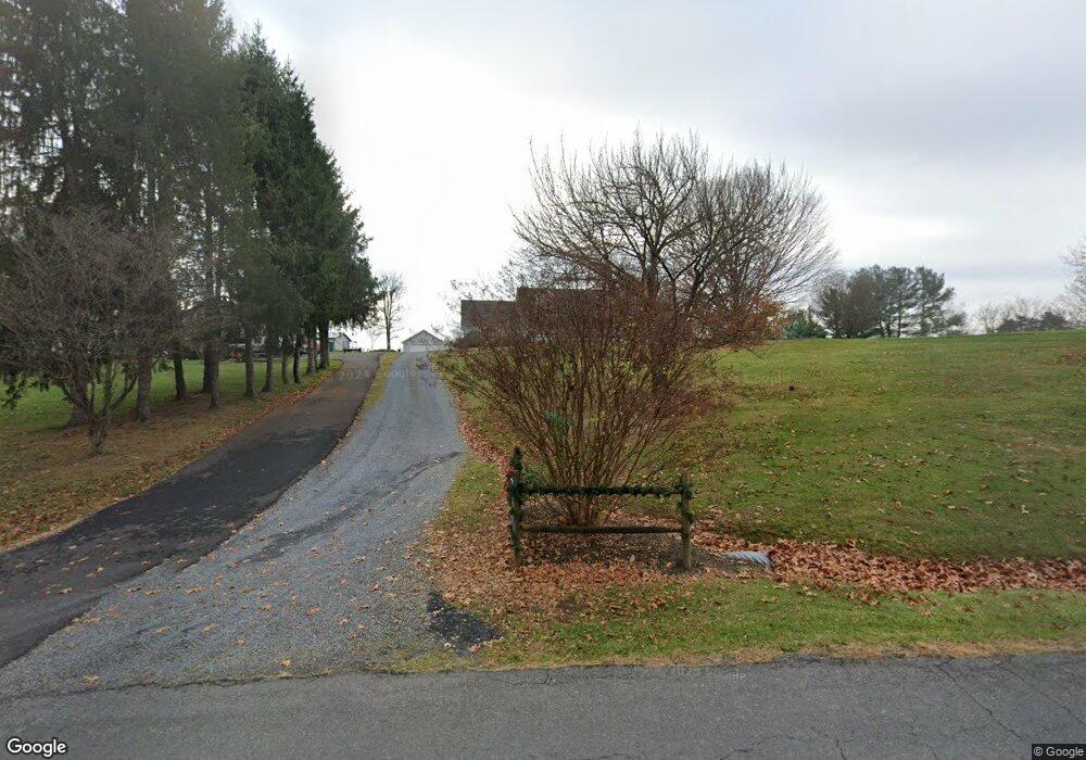 2710 Ridge Hollow Rd, Edinburg, VA 22824 - photo 1