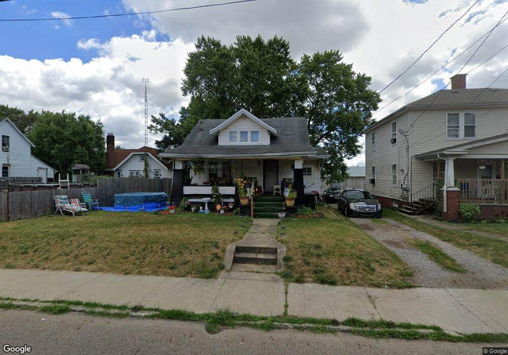 2106 Maple Ave NE, Canton, OH 44714 - photo 1