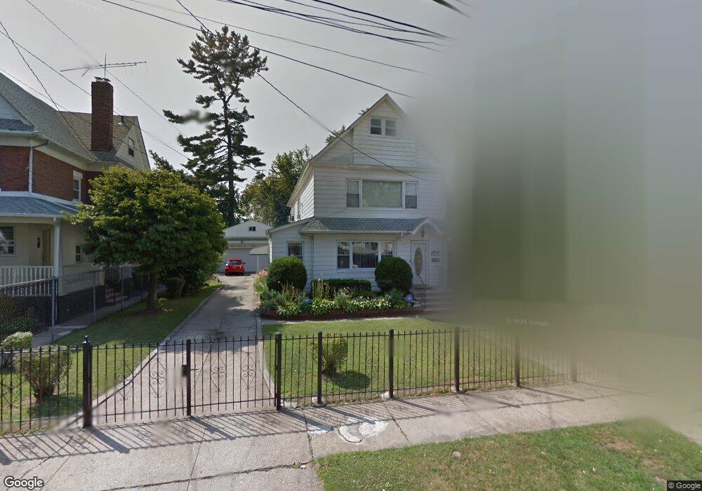 19618 89th Rd, Hollis, NY 11423 - photo 1