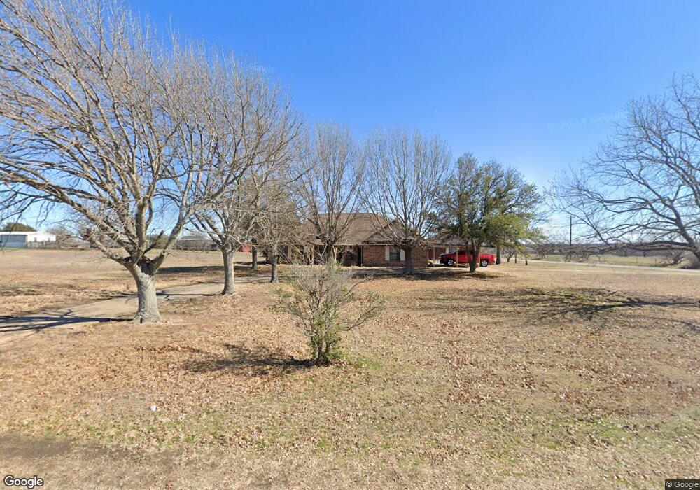 401 Horseshoe Dr, Springtown, TX 76082 - photo 1