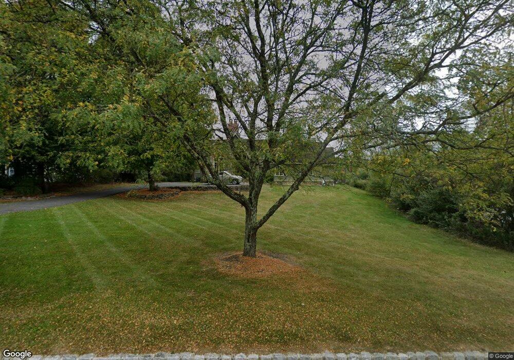 19 Chaucer Dr, Hackettstown, NJ 07840 - photo 1