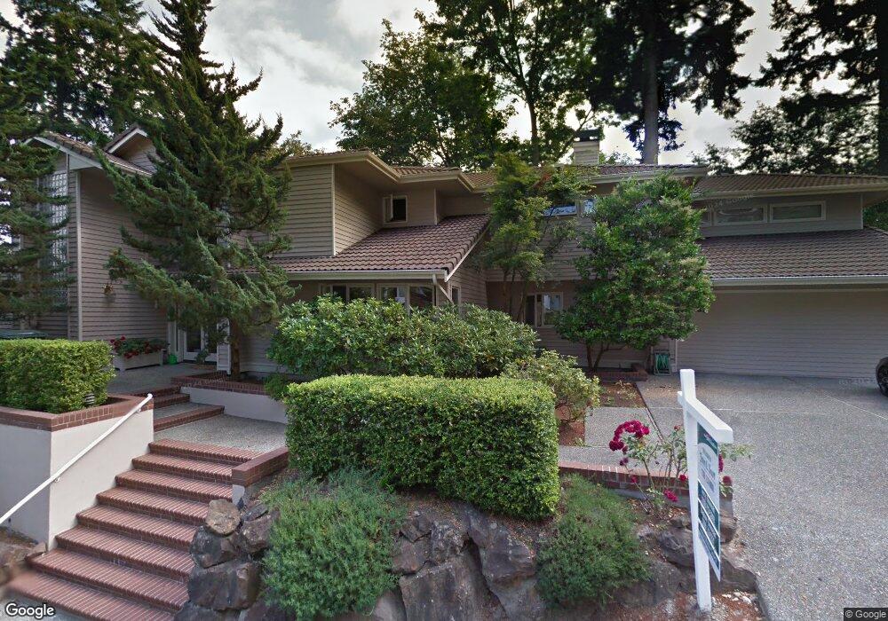 9035 SE 79th St, Mercer Island, WA 98040 - photo 1