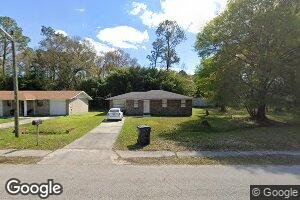 680 Oliver St W, Jacksonville, FL 32234