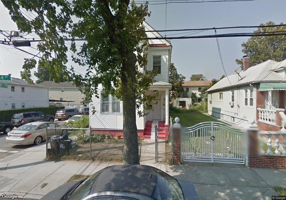 16901 104th Ave, Jamaica, NY 11433 - photo 1