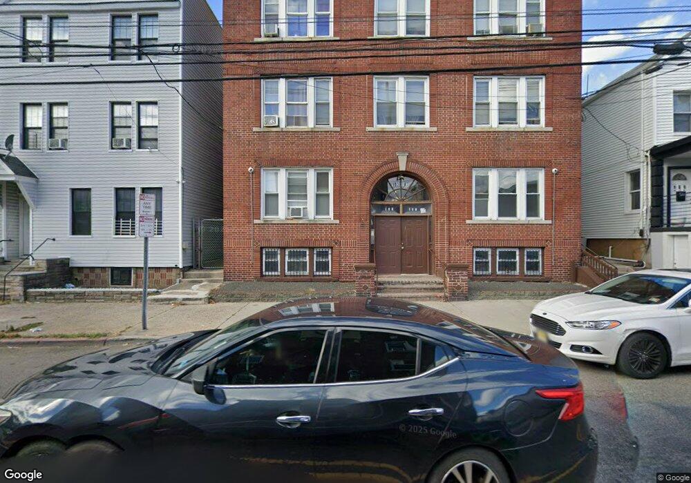 185 Garfield Ave unit 1st FLOOR, Jersey City, NJ 07305 - photo 1